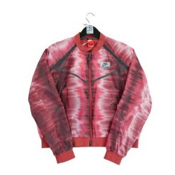 Second life - Kurtka bomberka dla kobiet - Jak nowy. Czerwone kurtki damskie Nike, bez wzorów, bez kaptura. Za 203.00 zł.