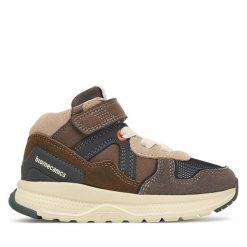 Sneakersy Biomecanics. Brązowe trampki i tenisówki chłopięce Biomecanics, bez wzorów, bez zapięcia. Za 344.99 zł.