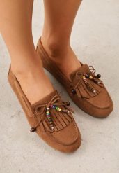 Jasnobrązowe Mokasyny VICES z Imitacji Zamszu z Kokardką Kolorowymi Koralikami i Skórzaną Wkładką Nenden. Brązowe mokasyny damskie Renee, z jeansu, eleganckie. Za 99.99 zł.