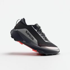 Buty do biegania w terenie damskie Kiprun Kipsummit WP. Czarne obuwie sportowe damskie KIPRUN, bez wzorów, do biegania. Za 499.99 zł.