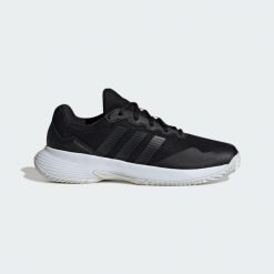 Buty Tenisowe Gamecourt 2. Białe obuwie sportowe damskie Adidas, bez wzorów, tenisowe. Za 299.00 zł.
