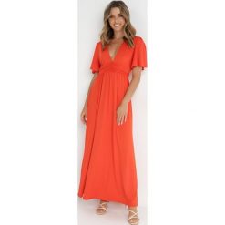 Czerwona Sukienka Naude. Czerwone sukienki damskie Born2be, na wesele, l, bez wzorów, eleganckie, bez kołnierzyka, bez ramiączek, maxi, rozkloszowane. Za 169.99 zł.
