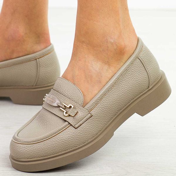 Beżowe mokasyny damskie Potocki 12591. Brązowe mokasyny damskie POTOCKI, z jeansu, biznesowe. Za 169.00 zł.