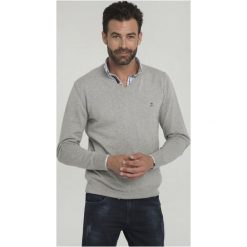 Sir Raymond Tailor Sweter Męski Tour L Szary. Szare swetry przez głowę męskie marki Sir Raymond Tailor, z bawełny. Za 145.00 zł.