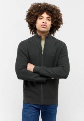 Sweter Męski Mustang Style Escondido Pirate Black 1015476 4088. Czarne swetry przez głowę męskie Mustang, l, bez wzorów, z bawełny, bez kołnierzyka. W wyprzedaży za 129.99 zł.