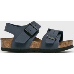 Birkenstock - Sandały dziecięce New York. Niebieskie sandały chłopięce Birkenstock, z materiału, bez zapięcia. Za 199.90 zł.