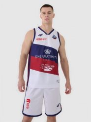 4F Koszulka meczowa replika domowa z sezonu 2024/25 męska 4F x PLK - KING Szczecin - multikolor XL. Koszulki sportowe męskie 4f, m, bez wzorów, z dzianiny, bez kołnierzyka, bez ramiączek, na fitness i siłownię. Za 219.99 zł.
