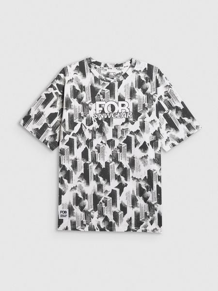 4F T-shirt oversize z nadrukiem męski - multikolor L. T-shirty męskie 4f, l, bez wzorów, z bawełny, klasyczne, bez kołnierzyka. Za 79.99 zł.