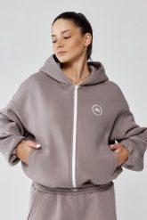 Damska bluza sportowa oversize Rough Radical Trip Hoodie Zip. Niebieskie bluzy damskie ROUGH RADICAL, l, bez wzorów, z bawełny, z kapturem. Za 169.99 zł.