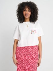 Bawełniana krótka koszulka z napisem na kieszonce - kremowy. Białe t-shirty damskie Sinsay, l, bez wzorów, z bawełny, bez kołnierzyka. Za 25.99 zł.