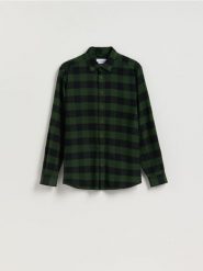 Koszula regular fit w kratę - zielony. Zielone koszule męskie Reserved, l, bez wzorów, z bawełny, bez kołnierzyka, bez ramiączek. Za 99.99 zł.