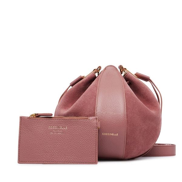 Torebka Coccinelle. Czerwone torebki do ręki damskie Coccinelle, bez wzorów, bez dodatków. Za 1,399.00 zł.