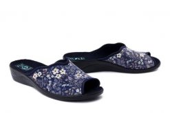 ADANEX 29159 SIK10VV granatowy, kapcie damskie. Niebieskie kapcie damskie Adanex, bez wzorów. Za 68.99 zł.