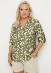 Ciemnozielona Koszula z Wiskozą w Abstrakcyjny Wzór Clarivana. Zielone bluzki damskie Born2be, l, bez wzorów, z wiskozy, eleganckie, bez kołnierzyka, plus size, bez ramiączek. Za 69.99 zł.
