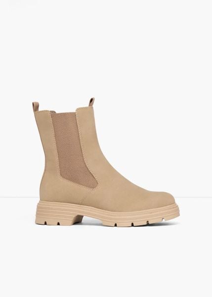 Sztyblety Tamaris. Brązowe botki damskie bonprix, bez obcasa, bez zapięcia. Za 329.99 zł.