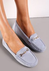 Jasnoniebieskie Mokasyny z Cholewką przed Kostkę z Przeszyciami i Ozdobnym Paskiem Alydora. Niebieskie mokasyny damskie Renee, biznesowe. Za 69.99 zł.