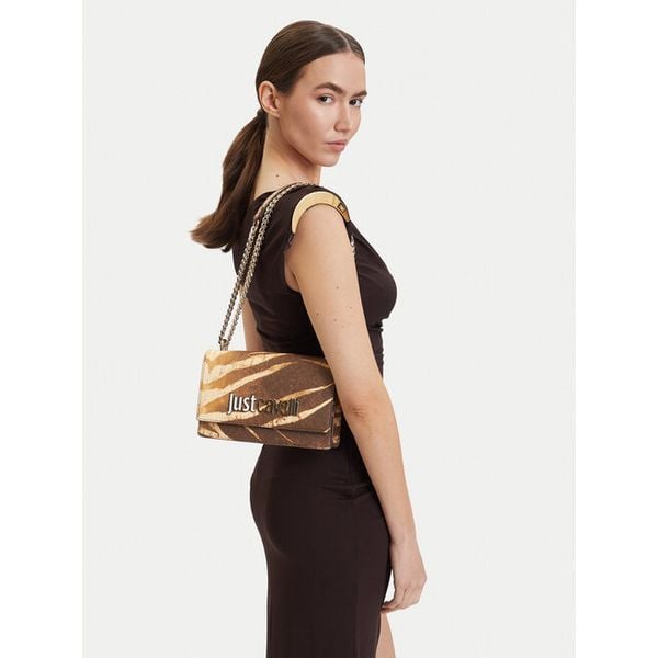 Torebka Just Cavalli. Brązowe torebki do ręki damskie Just Cavalli, bez wzorów, wizytowe, bez dodatków. Za 480.99 zł.