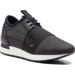 Sneakersy POLLINI - SA15053G17T4100A Nero. Czarne półbuty damskie Pollini, bez wzorów, z materiału, bez obcasa, na płaskiej podeszwie, bez zapięcia. W wyprzedaży za 489.00 zł.