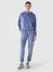 4F Spodnie dresowe z weluru damskie - granatowe XS. Niebieskie spodnie dresowe damskie 4f, l, bez wzorów, z dresówki. W wyprzedaży za 79.99 zł.