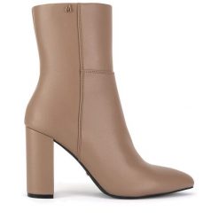 Botki MEXX. Brązowe botki damskie Mexx, bez obcasa, na słupku, bez zapięcia. Za 399.99 zł.