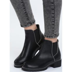 Czarne Botki Hold My Breath. Czarne botki damskie Born2be. Za 129.99 zł.