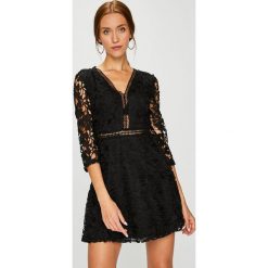 Answear - Sukienka. Szare sukienki damskie ANSWEAR, z koronki, casualowe. W wyprzedaży za 119.90 zł.