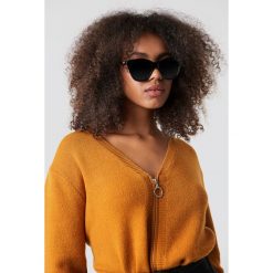 Le Specs Okulary przeciwsłoneczne Halfmoon Magic - Black. Czarne okulary przeciwsłoneczne damskie Le Specs. Za 222.95 zł.