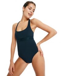Jednoczęściowy strój kąpielowy dla Kobiety ROXY ACTIVE COLORBLK Czarny. Czarne kostiumy jednoczęściowe damskie Roxy, xs, bez wzorów, z elastanu, do pływania. Za 319.99 zł.