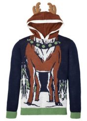 Sweter z kapturem i bożonarodzeniowym motywem, z poliestru z recyklingu. Niebieskie swetry przez głowę męskie bonprix, m, bez wzorów, bez kołnierzyka. Za 169.99 zł.