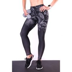 Legginsy z wysokim stanem na siłownię damskie 2skin OMBRE JUNGLE BLACK. Czarne obuwie sportowe damskie 2SkIN, bez wzorów, z elastanu, na fitness i siłownię. Za 69.99 zł.