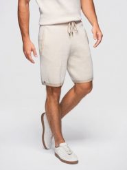 Szorty męskie dzianinowe z regulacją w pasie - beżowe V1 - Rozmiar: L. Brązowe szorty męskie Ombre Clothing, na lato, l, bez wzorów, z bawełny, wizytowe. W wyprzedaży za 174.99 zł.