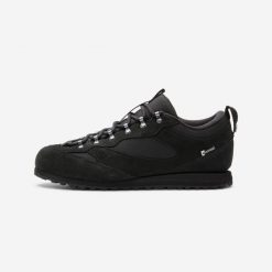 Sneakersy Graveler Low Lifetech waterproof. Czarne obuwie sportowe damskie Decathlon, bez wzorów, z kauczuku, trekkingowe. Za 429.99 zł.