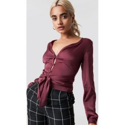 NA-KD Koszula na guziki z wiązaniem - Red. Koszule damskie marki NA-KD. Za 100.95 zł.