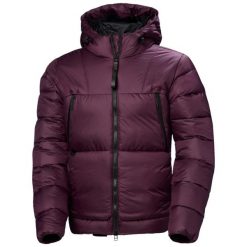 Kurtka narciarska Helly Hansen W22 Arc. Fioletowe kurtki damskie Helly Hansen, na zimę, bez wzorów, z puchu, bez kaptura, narciarskie. W wyprzedaży za 1,914.00 zł.