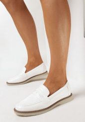 Białe Eleganckie Mokasyny z Paskiem z Wycięciem Omnivena. Białe mokasyny damskie Born2be, eleganckie. Za 79.99 zł.
