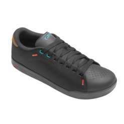 Buty rowerowe męskie Giro Deed. Czarne buty sportowe męskie GIRO, bez zapięcia, rowerowe. W wyprzedaży za 489.35 zł.