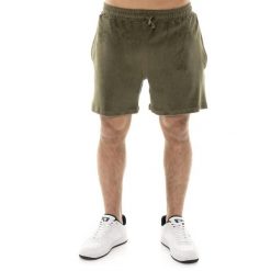 Męskie szorty Leone 1947 Apparel z frotte z gumką w pasie. Letnia wygoda. Zielone szorty męskie LEONE 1947 APPAREL, na lato, m, bez wzorów. W wyprzedaży za 124.20 zł.