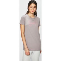 Under Armour - Top. T-shirty damskie Under Armour. W wyprzedaży za 59.90 zł.