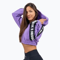 Bluza NEBBIA Crop Hoodie Iconic. Fioletowe bluzy damskie Nebbia, bez wzorów, na fitness i siłownię. Za 269.99 zł.