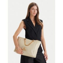 Torebka LOVE MOSCHINO. Brązowe torebki do ręki damskie Love Moschino, bez wzorów, bez dodatków. Za 669.99 zł.