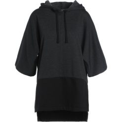 Dimensione Danza FELPA CAPPUCCIO MANICA Bluza z kapturem black melange black. Bluzy damskie marki Dimensione Danza. W wyprzedaży za 431.20 zł.