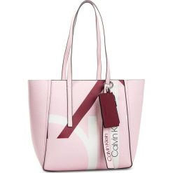 Torebka CALVIN KLEIN - Ck Base Medium Shopper Print K60K604667 629. Czerwone torebki shopper damskie Calvin Klein, ze skóry ekologicznej. Za 649.00 zł.
