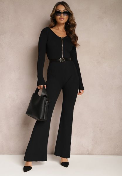 Czarny Kombinezon Bodycon z Prążkowanej Wiskozy ze Spodniami Typu Dzwony i Suwakiem Lavirna. Czarne sukienki damskie Renee, uniwersalny, bez wzorów, prążkowane, eleganckie, bez kołnierzyka, bez ramiączek, bodycon. Za 119.99 zł.