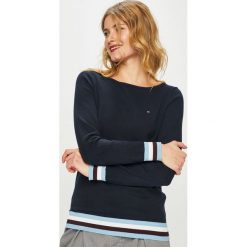Tommy Hilfiger - Sweter. Szare swetry damskie Tommy Hilfiger, l, bez wzorów, z bawełny, bez kołnierzyka, bez ramiączek, krótkie, bez kaptura. W wyprzedaży za 299.90 zł.