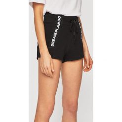 Tally Weijl - Szorty. Szorty damskie marki TALLY WEIJL. Za 59.90 zł.