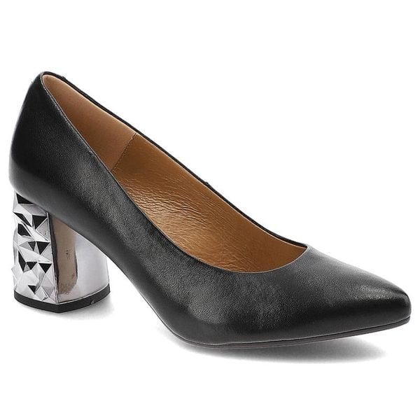 Czółenka damskie Espirito, naturalna skóra licowa klasyczna smukła cholewka stabilny obcas, czarny, C1160-1. Czarne czółenka damskie Espirito, bez wzorów, ze skóry, biznesowe, bez obcasa, na obcasie, bez zapięcia. Za 235.00 zł.