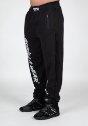 Augustine Stara szkoła Spodnie - Czarny. Czarne spodnie sportowe męskie GORILLA WEAR, l, bez wzorów, z materiału, na fitness i siłownię. Za 229.00 zł.