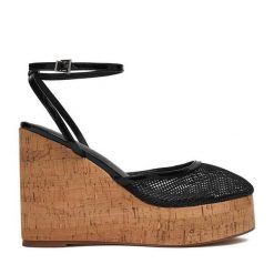 Sandały Badura. Czarne sandały damskie Badura, bez wzorów, bez obcasa, na koturnie, bez zapięcia. Za 249.99 zł.