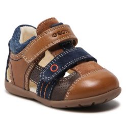Sandały Geox. Brązowe sandały chłopięce Geox, bez zapięcia. Za 139.99 zł.