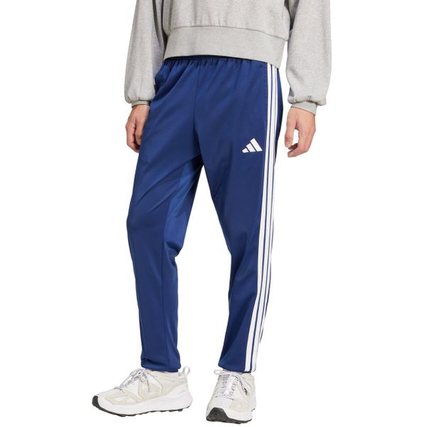 Spodnie męskie adidas 3-Stripes Tricot Regular Tapered. Białe buty sportowe męskie Adidas, m, bez wzorów, na fitness i siłownię. Za 149.00 zł.